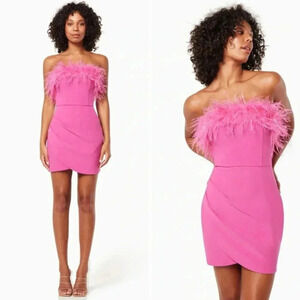 NWT‎ ELLIATT Paulina Pink Mini Dress Size Medium Feather Trim
